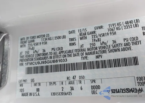 2016 Ford Escape Titanium z USA, uszkodzony, nr VIN 1FMCU9J95GUB81033